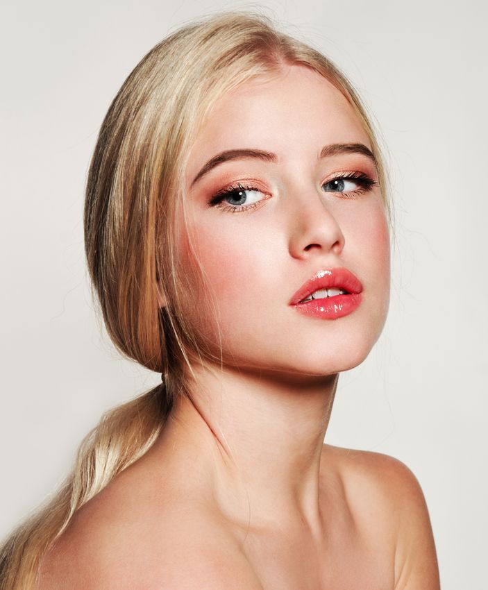 hydrafacial ardmore feature - woman with blonde hair in pony tail