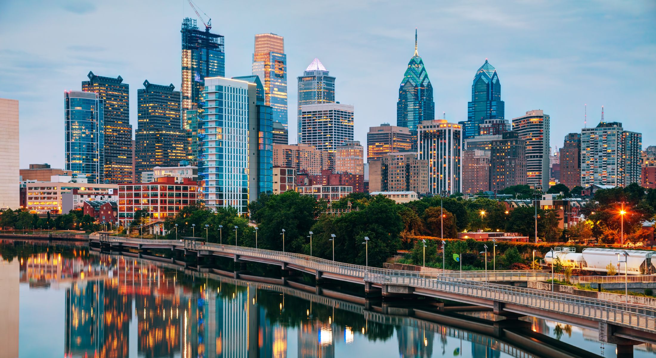 city scape of philadelphia 